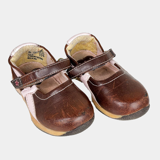 TKS shoes, sandaler