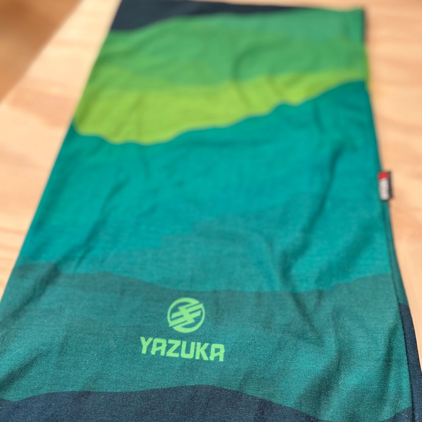 Yazuka halskrage